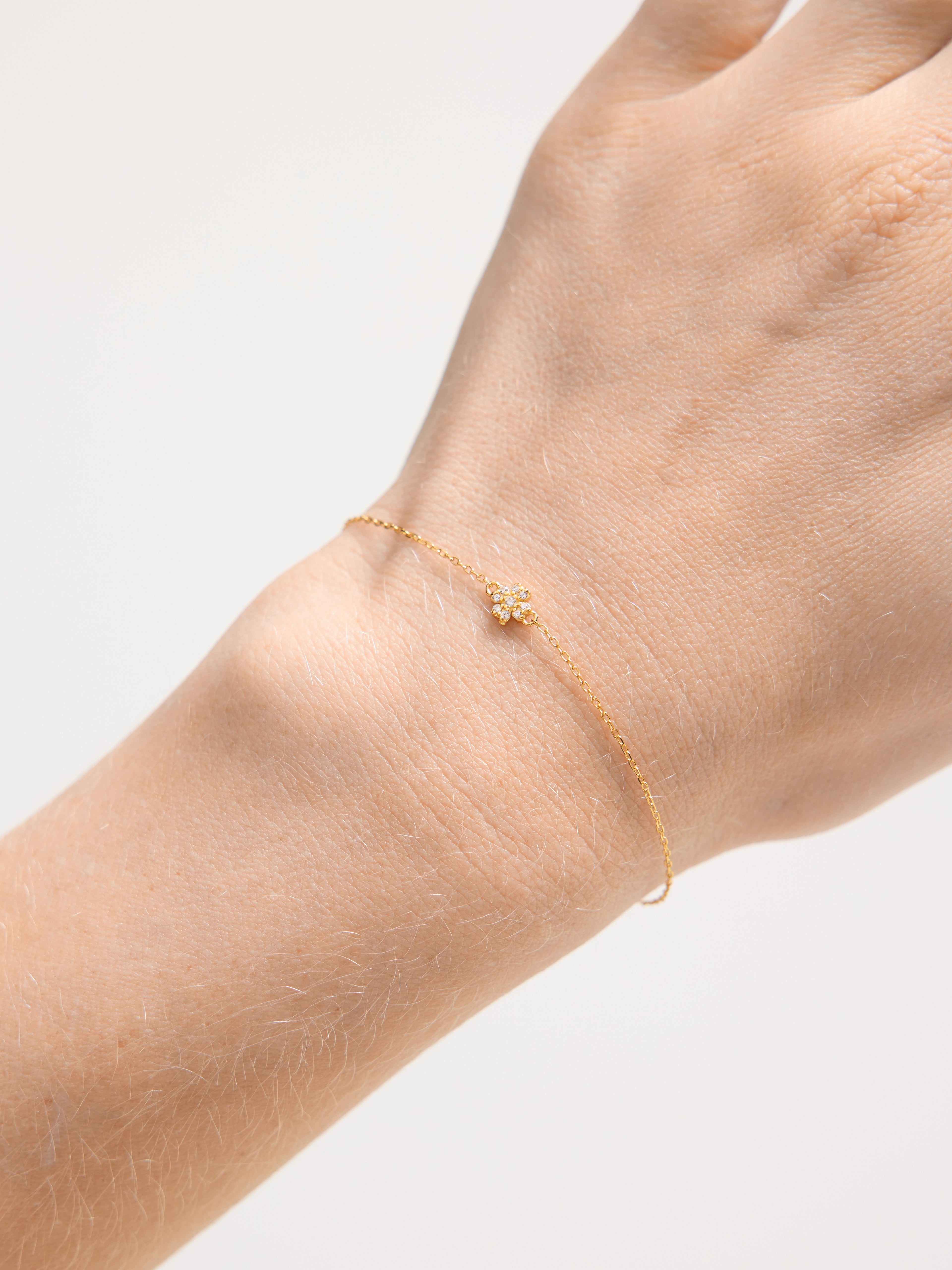 Gold Four-Leaf Clover Bracelet
